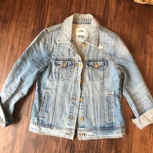 ✨Old Navy distressed denim jacket, Medium